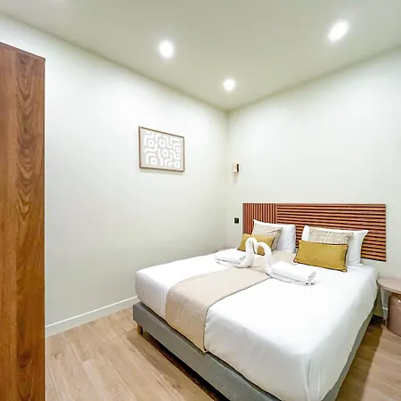 Urban Flat 199 - Beautiful 5 Bedrooms In The Center Paříž