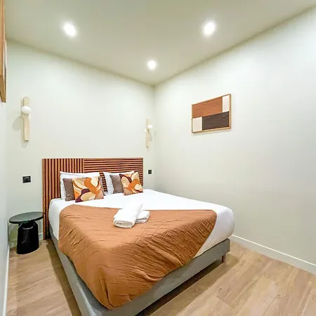 Urban Flat 199 - Beautiful 5 Bedrooms In The Center * Paříž